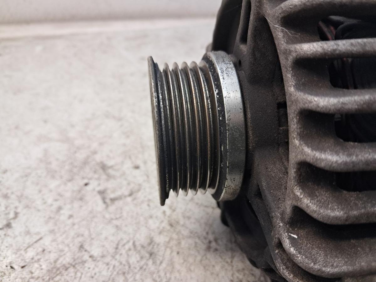 Opel Meriva A original Lichtmaschine Generator 70A 13222929 Denso BJ2009