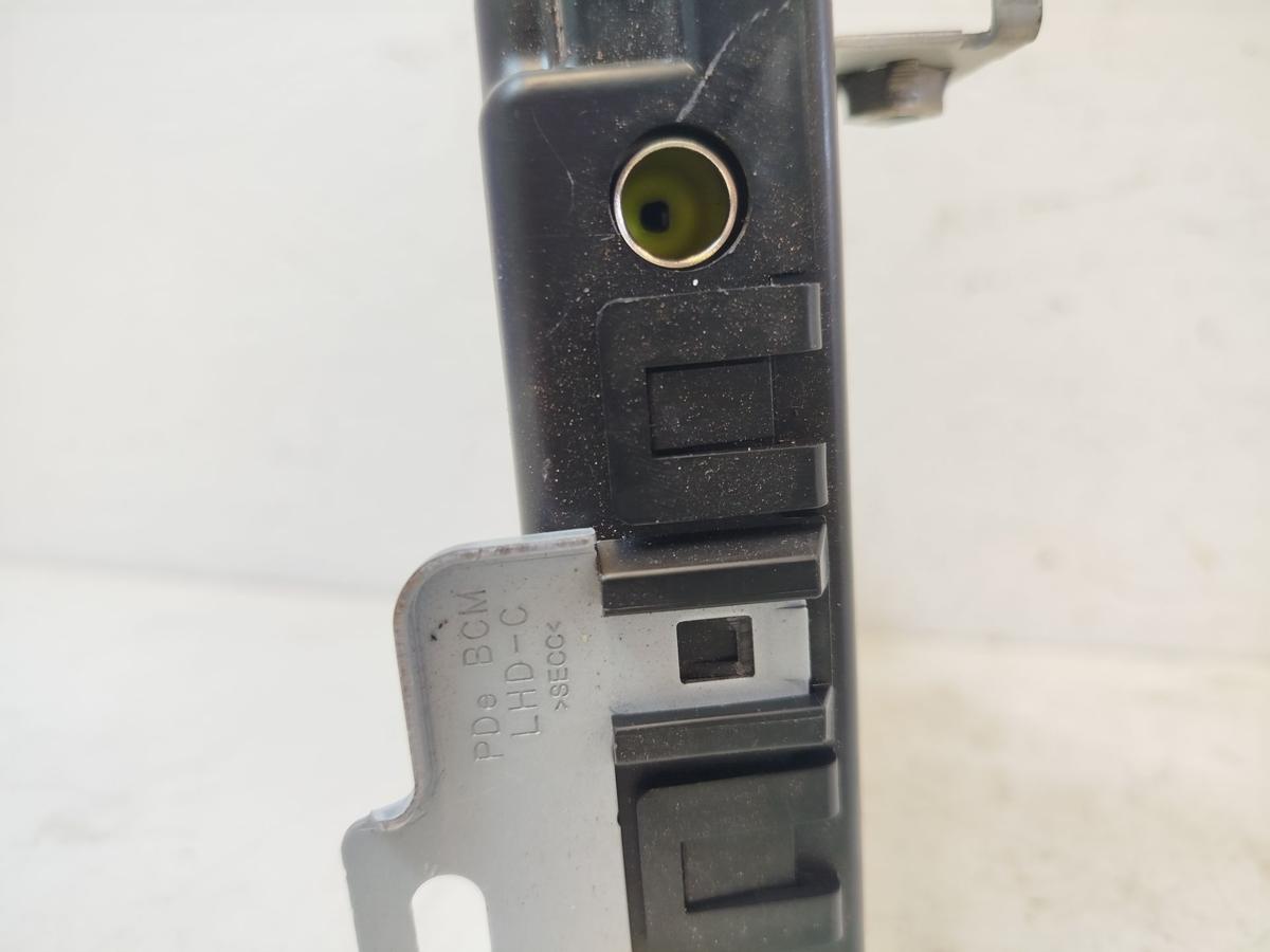 Hyundai i30 PD Mild Hybrid BCM Steuerteil Komfortsteuerger&auml;t Innenraumsteuerteil