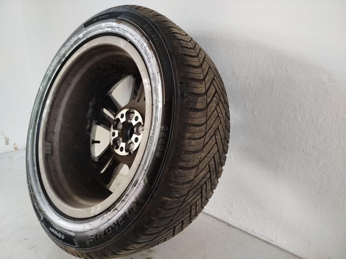 Audi Q2 Typ AG Komplettrad mit Alufelge 7x17 ET45 Allwetter Hankook 215 55 17