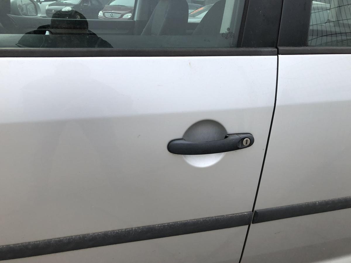 VW Touran 1T 1T2 GP T&uuml;r vorn links Fahrert&uuml;r im Rohbau LA7W Reflexsilber Met