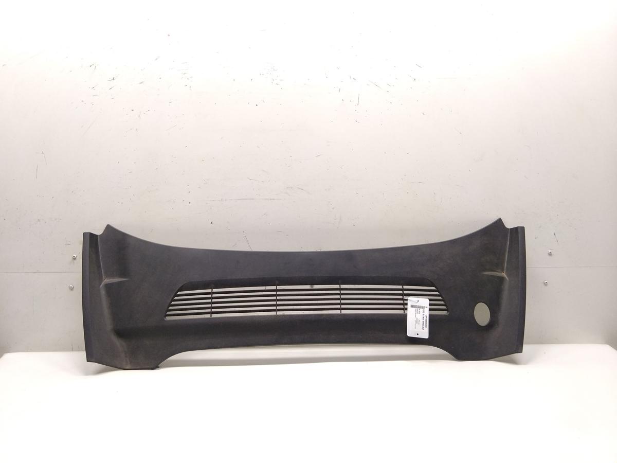 Tesla Model Y original Plastikabdeckung Blende Windlauf 1619812-98-B Bj.2023