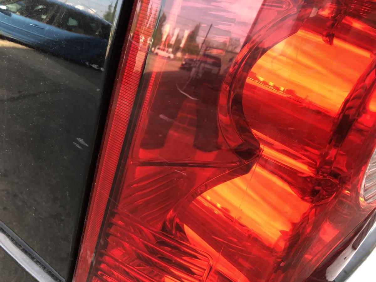 Mazda Tribute EP ab 2004 Rücklicht links Rückleuchte Heckleuchte Facelift
