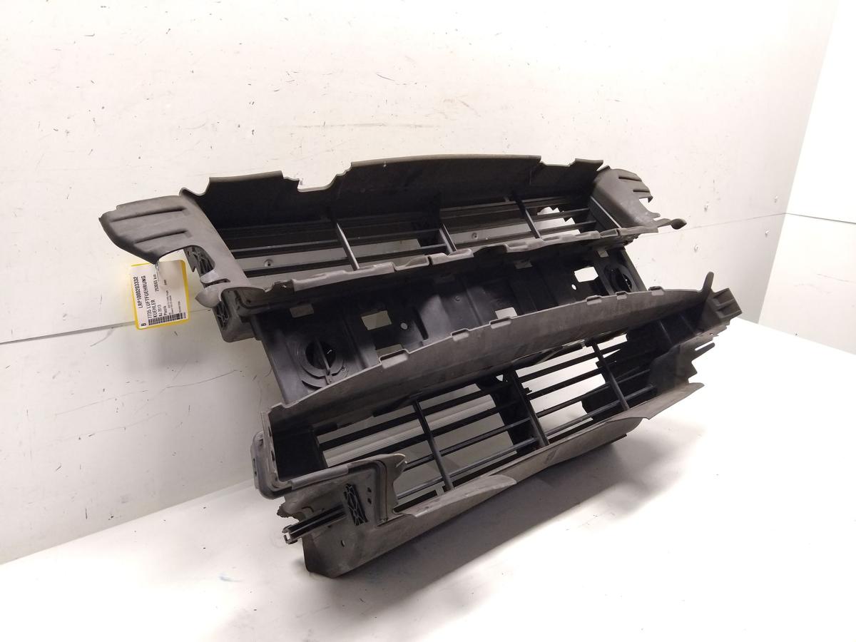 Ford Kuga II original Luftf&uuml;hrung K&uuml;hler K&uuml;hlerjalousie BJ2013 DV448472BA