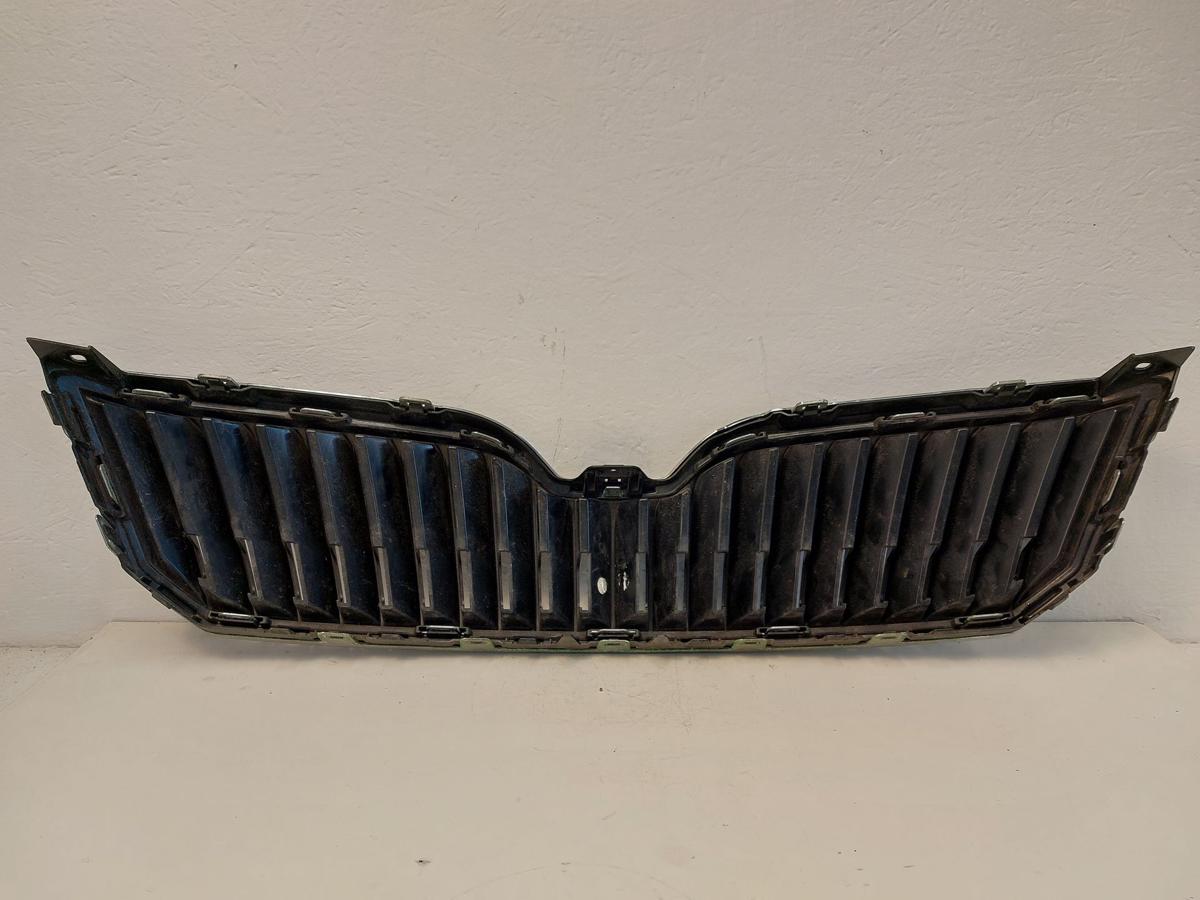Skoda Superb 3T Grill Kühlergrill Frontgrill OE Kühlergitter Bj 2013 bis 2015