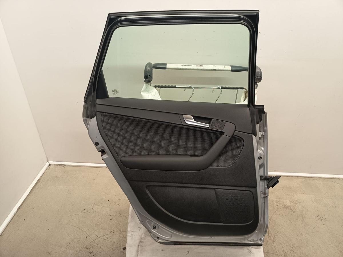 Audi A3 8PA original Tür hinten links Fond Y7W Lichtsilber Bj 2007