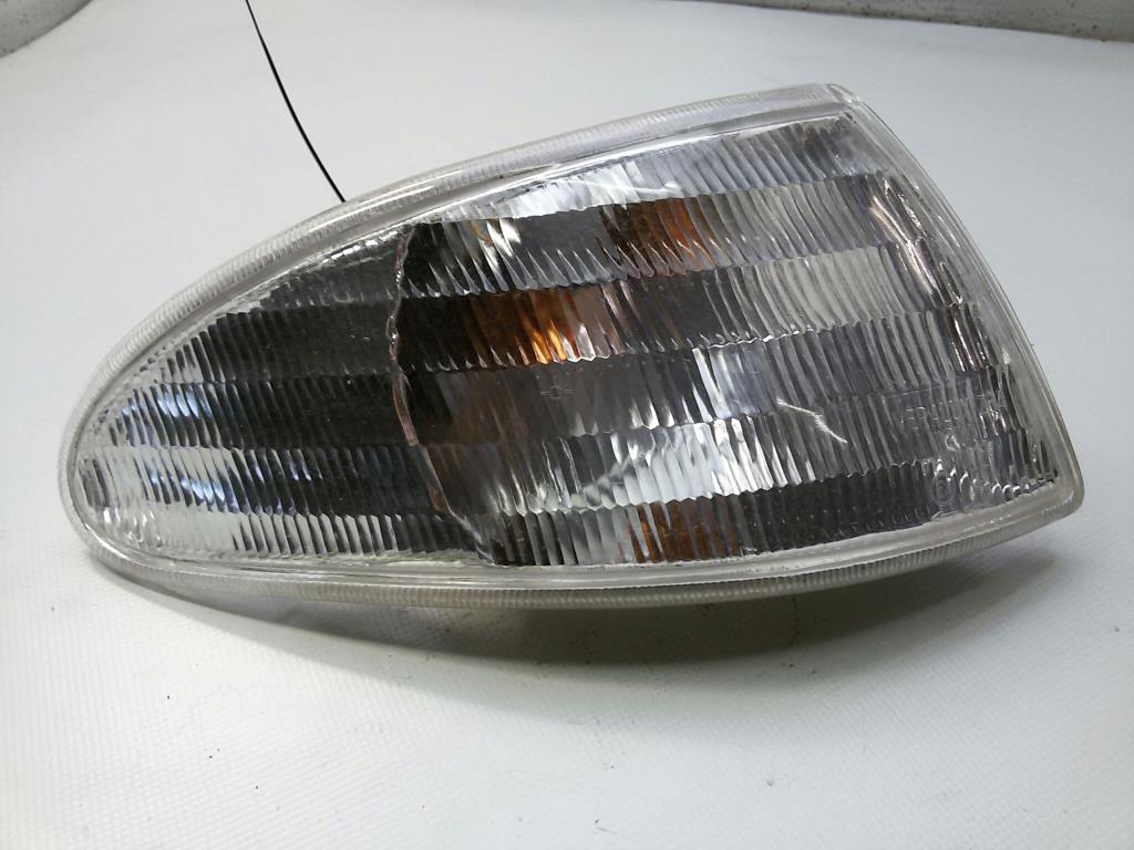 Ford Mondeo 1 GBP Blinker Blinkleuchte vorn rechts VERLUX weiß BJ1996