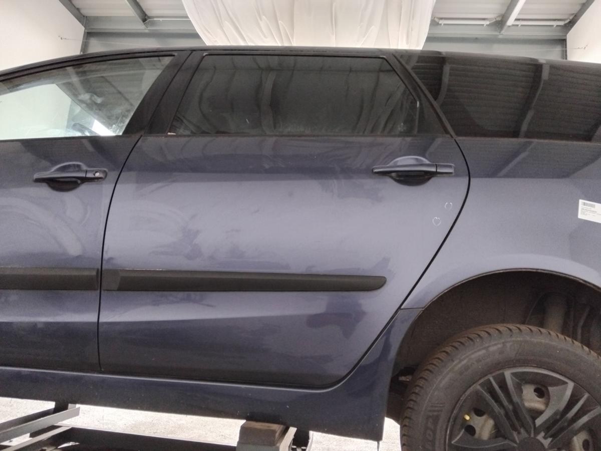 Mitsubishi Grandis Tür hinten links T65 deepblue perl. BJ2004