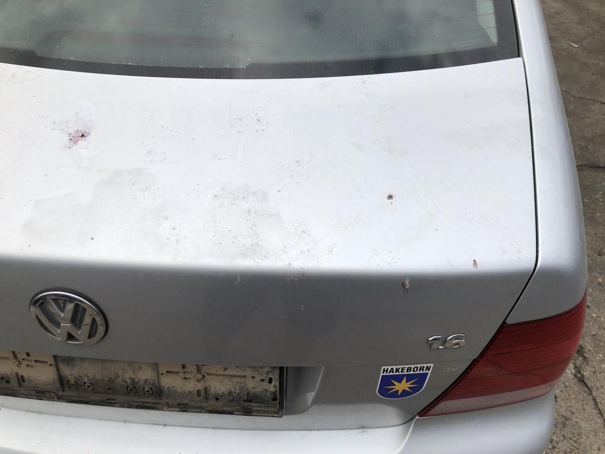 VW Bora 1J Heckklappe Kofferklappe Heckdeckel Limo Rohbau LA7W Reflexsilber Met