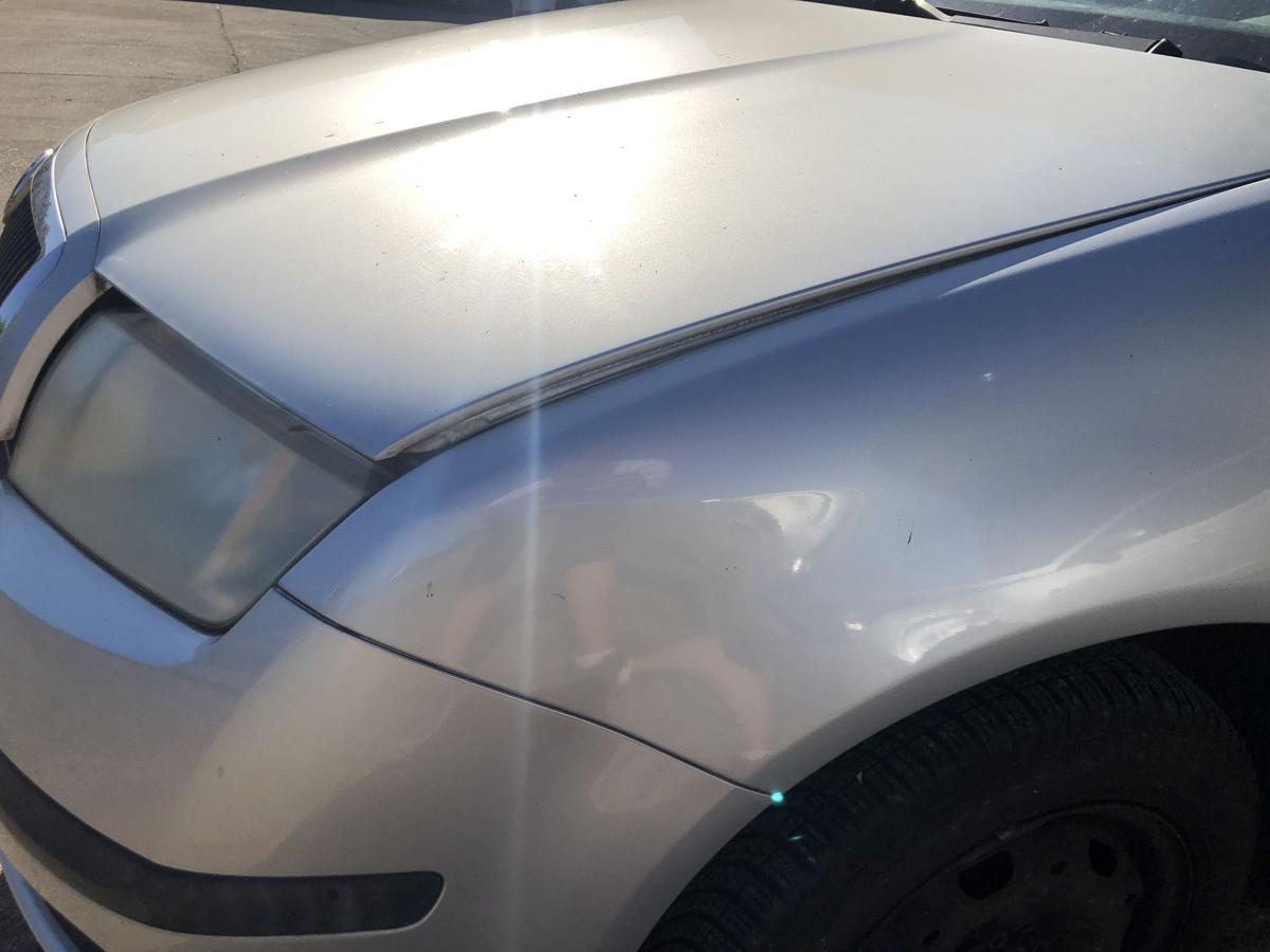 Skoda Fabia 6Y Kotflgel vorn links Fender Fahrerseite LF7T Diamantsilber