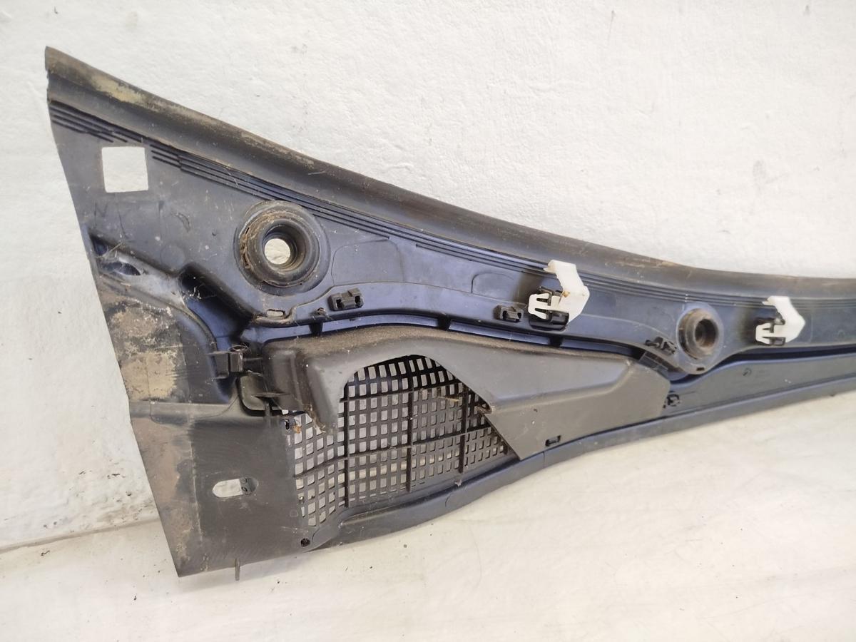 Renault Clio IV X98 TCe90 Windlauf Abdeckung Frontscheibe OEM