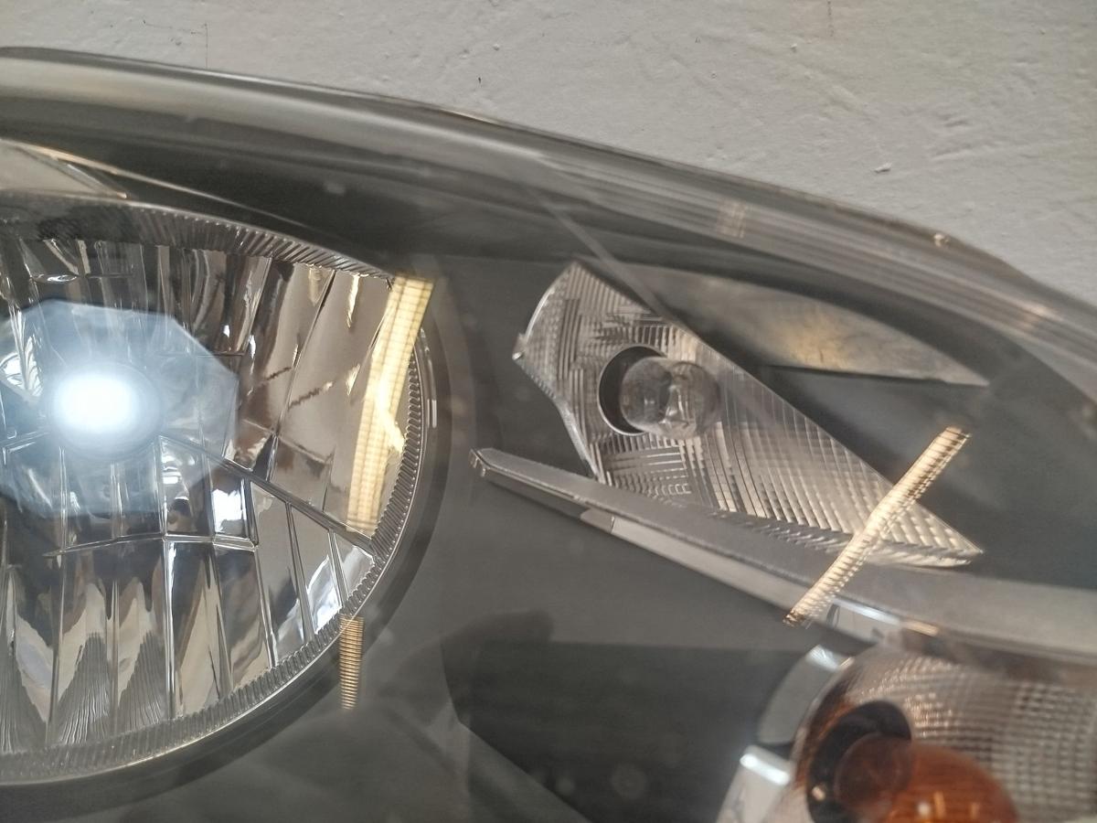 VW UP! AA Scheinwerfer vorn rechts Lampe Frontscheinwerfer Halogen bis 2016