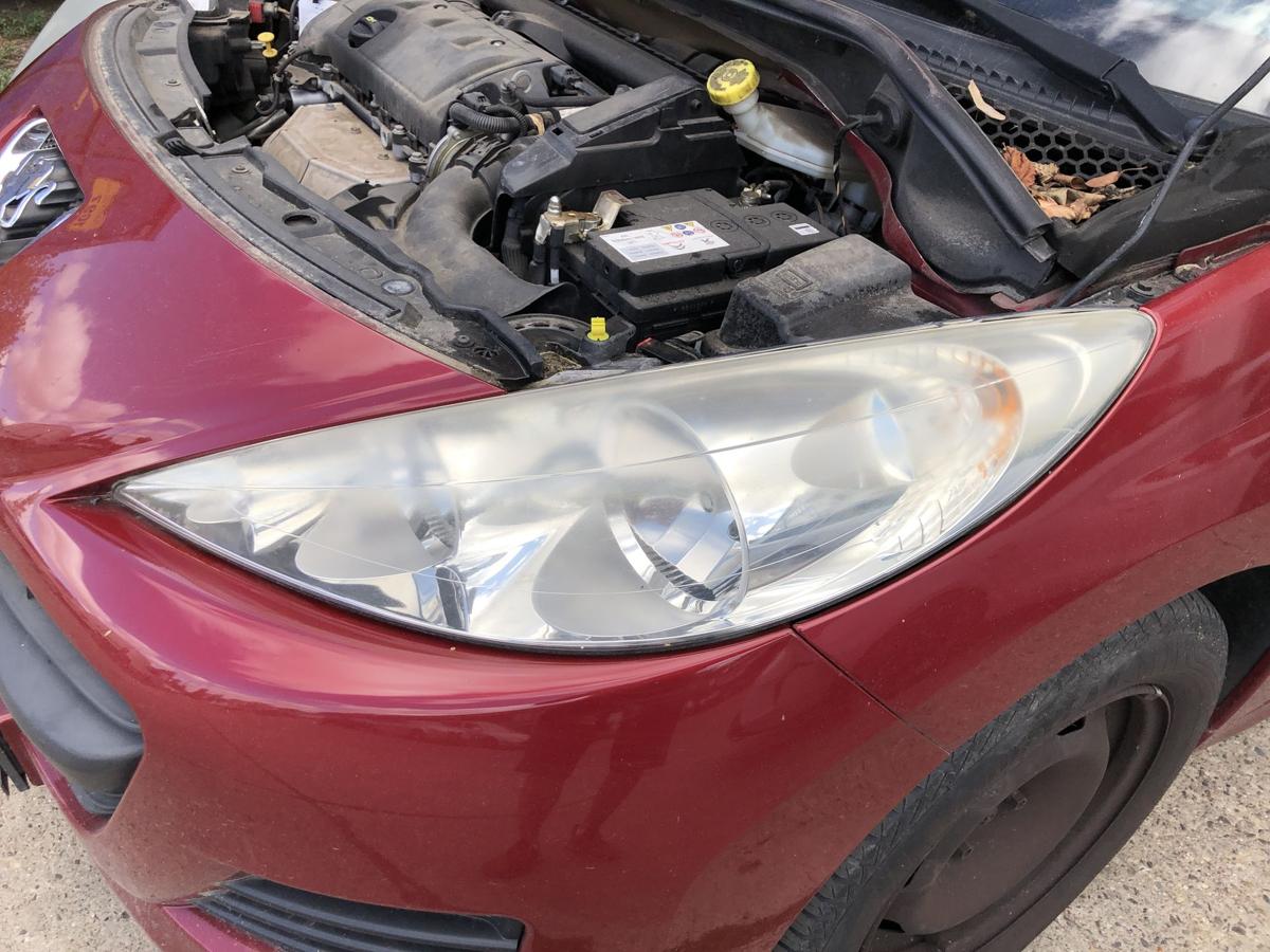 Peugeot 207 WA WC Scheinwerfer links Hauptscheinwerfer Valeo Tr&uuml;bung OEM