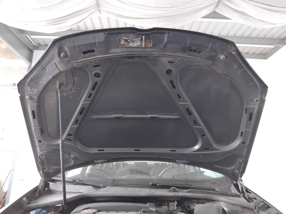 VW Jetta 1K2 original Motorhaube Deckel vorn LC9X Deep Black Pearl BJ2009