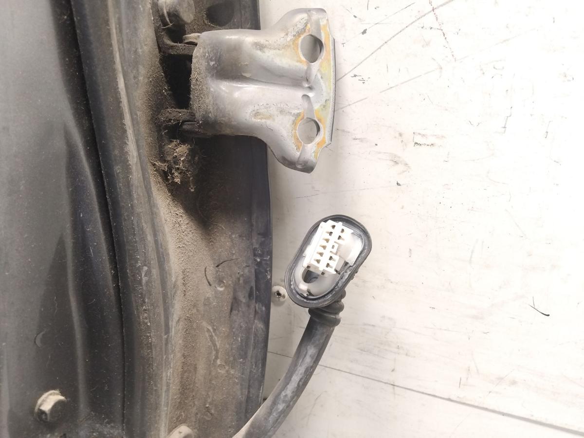 Volvo V40 Kombi original T&uuml;r hinten links 347 Titangrau Metallic BJ2001