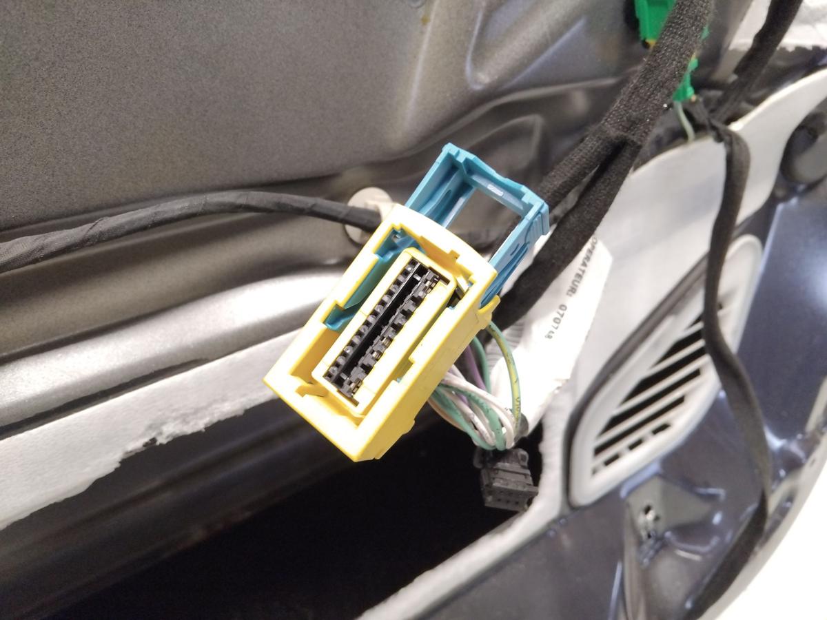 Peugeot 807 T&uuml;r vorn links Fahrert&uuml;r dunkelgraumetallic EYJ astergrau Bj.2008