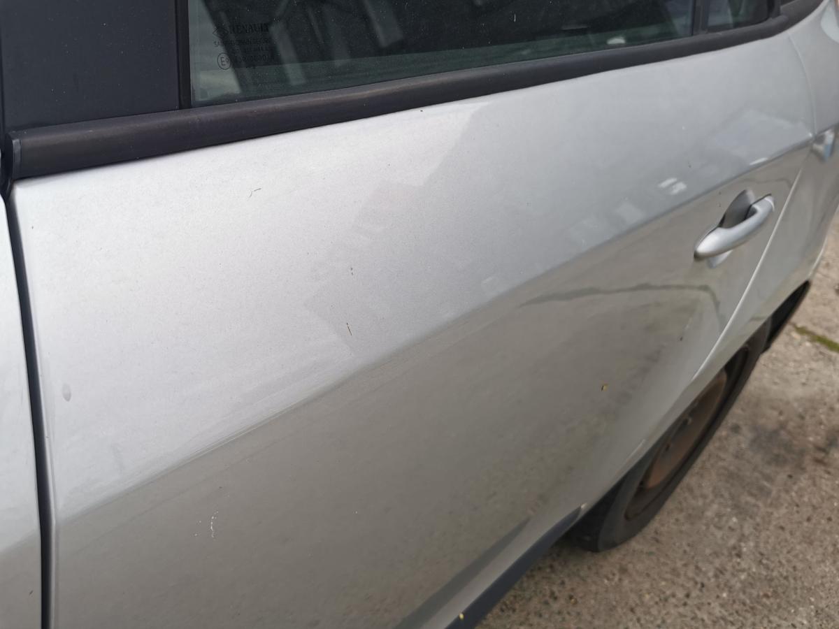 Renault Megane III Z Kombi Tür Autotür Fondtür Rohbautür hinten links TED69 GREY