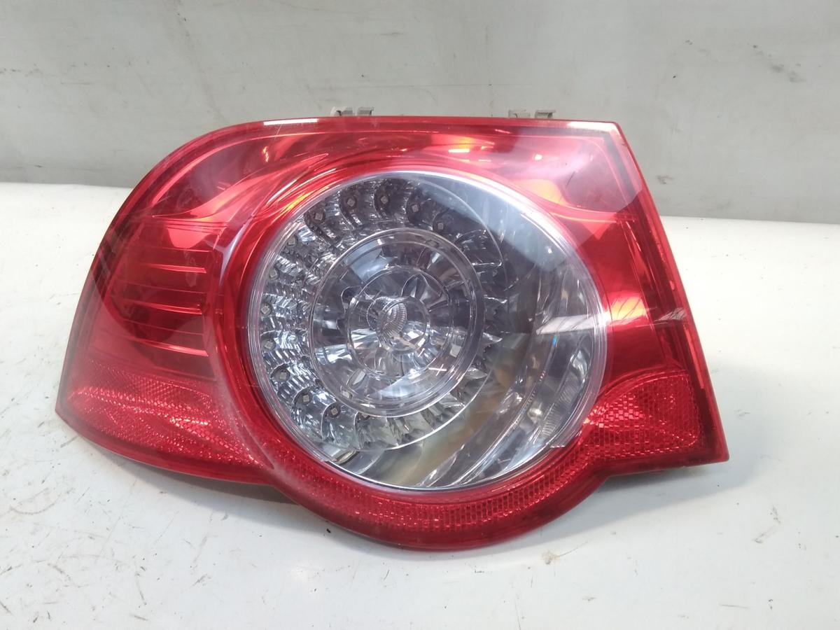 VW Eos original R&uuml;ckleuchte Heckleuchte links au&szlig;en LED BJ2007