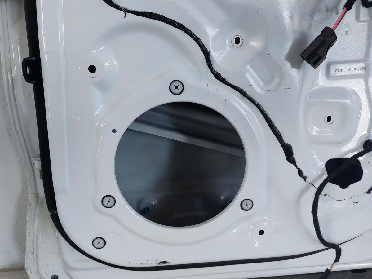 Omoda 5 EV Elektro T&uuml;r hinten rechts Fondt&uuml;r im Rohbau Originalteil weiss