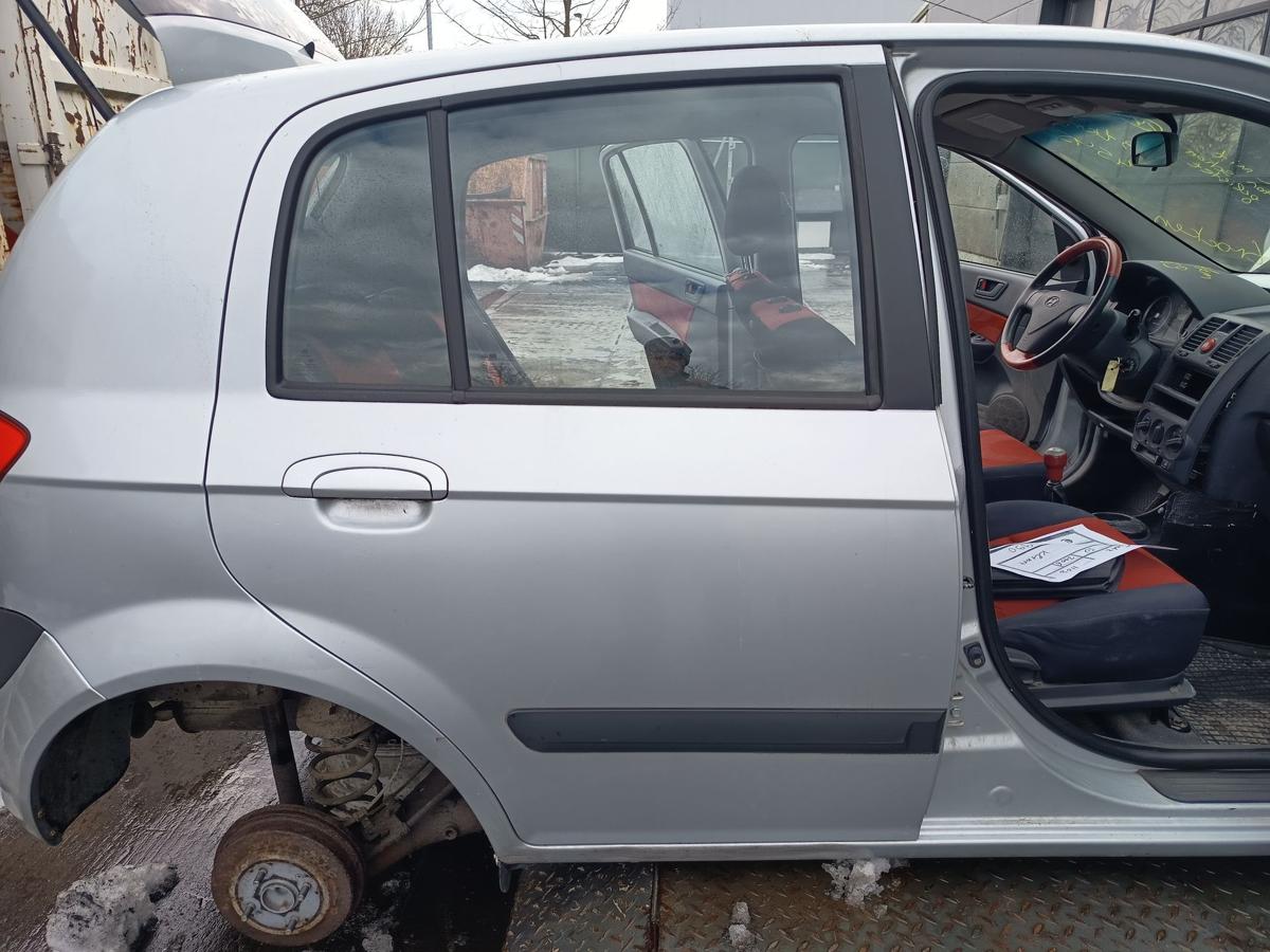 Hyundai Getz original T&uuml;r hinten rechts Fond 5S Space silver Bj 2005