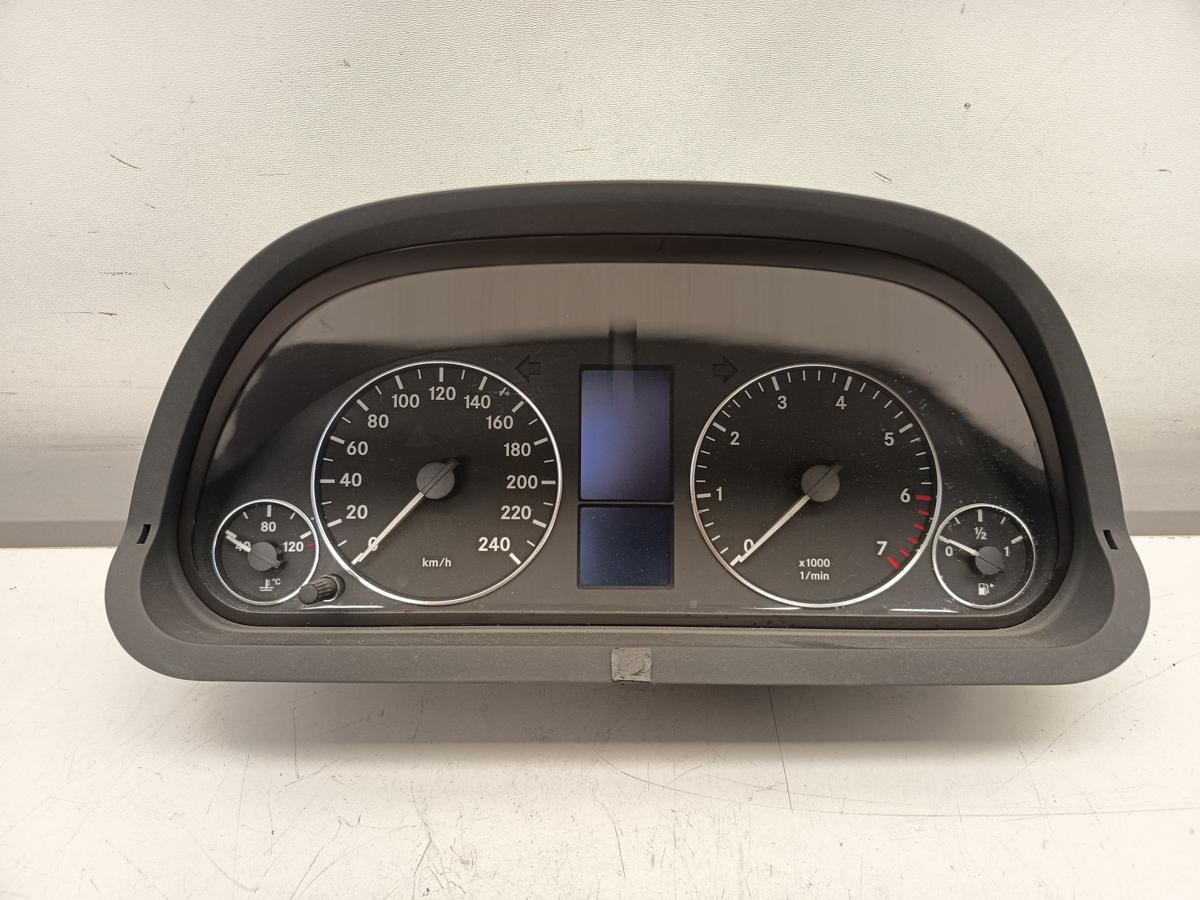 Mercedes W169 original Kombiinstrument Tacho 1695403748 Bj 2007
