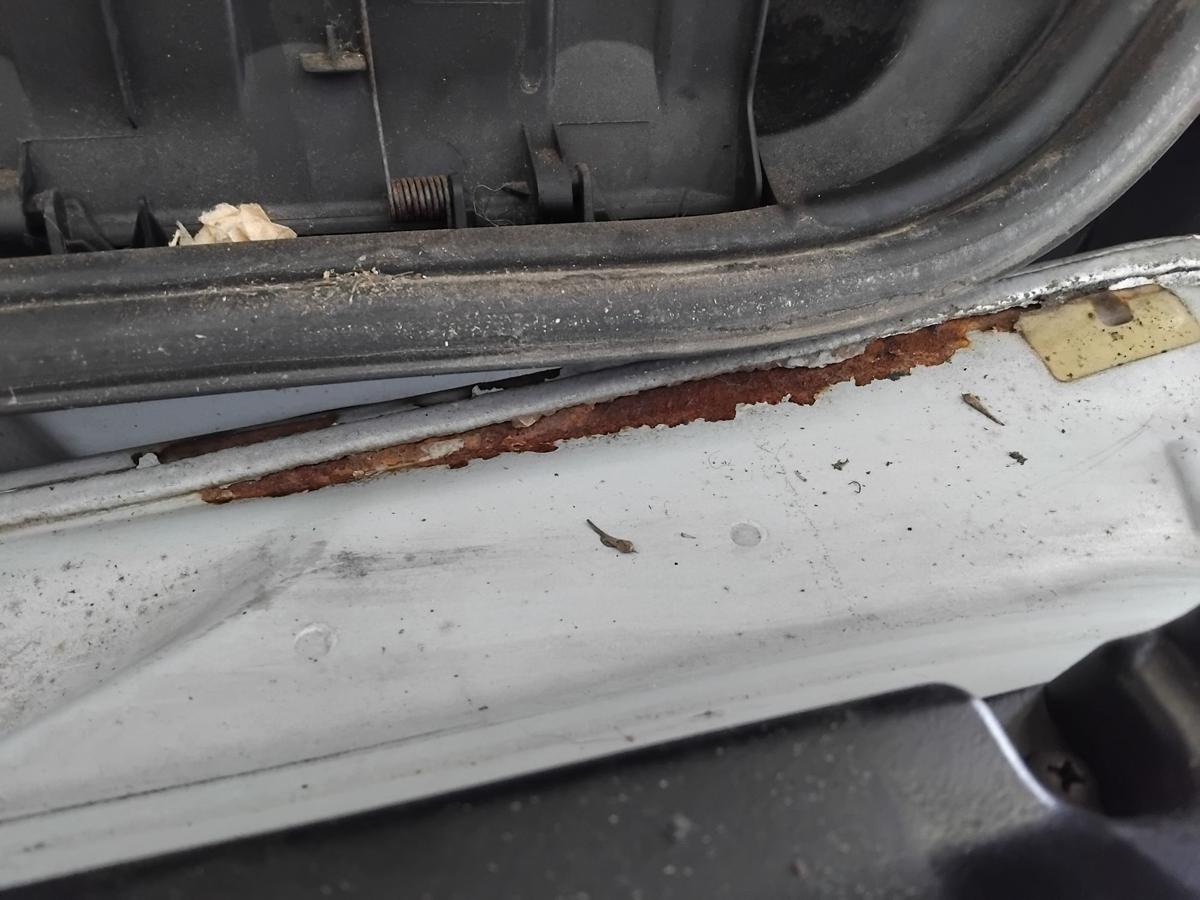 BMW X5 E53 original Heckklappe Unterteil titansilbermetallic 354/7 BJ2000 Rost