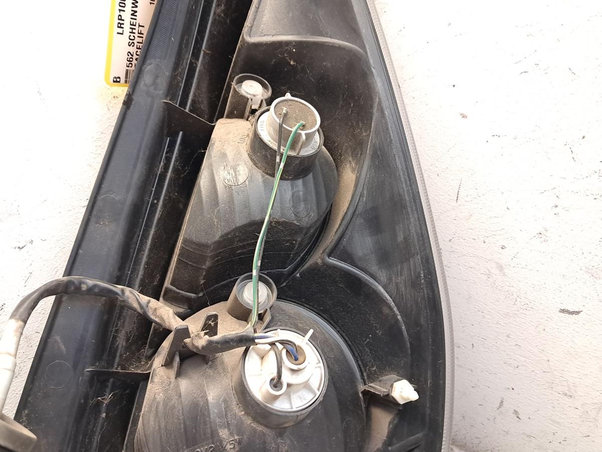 Suzuki Liana Kombi original R&uuml;ckleuchte Schlussleuchte links Facelift BJ2006