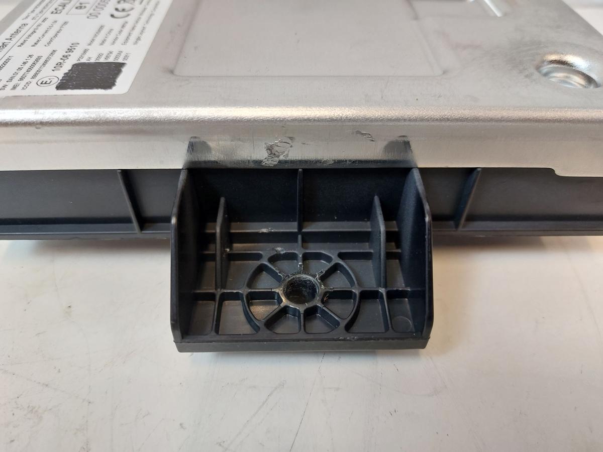 NIO EL6 Elektro SUV Steuerger&auml;t Ecall Onlinedienste OEM