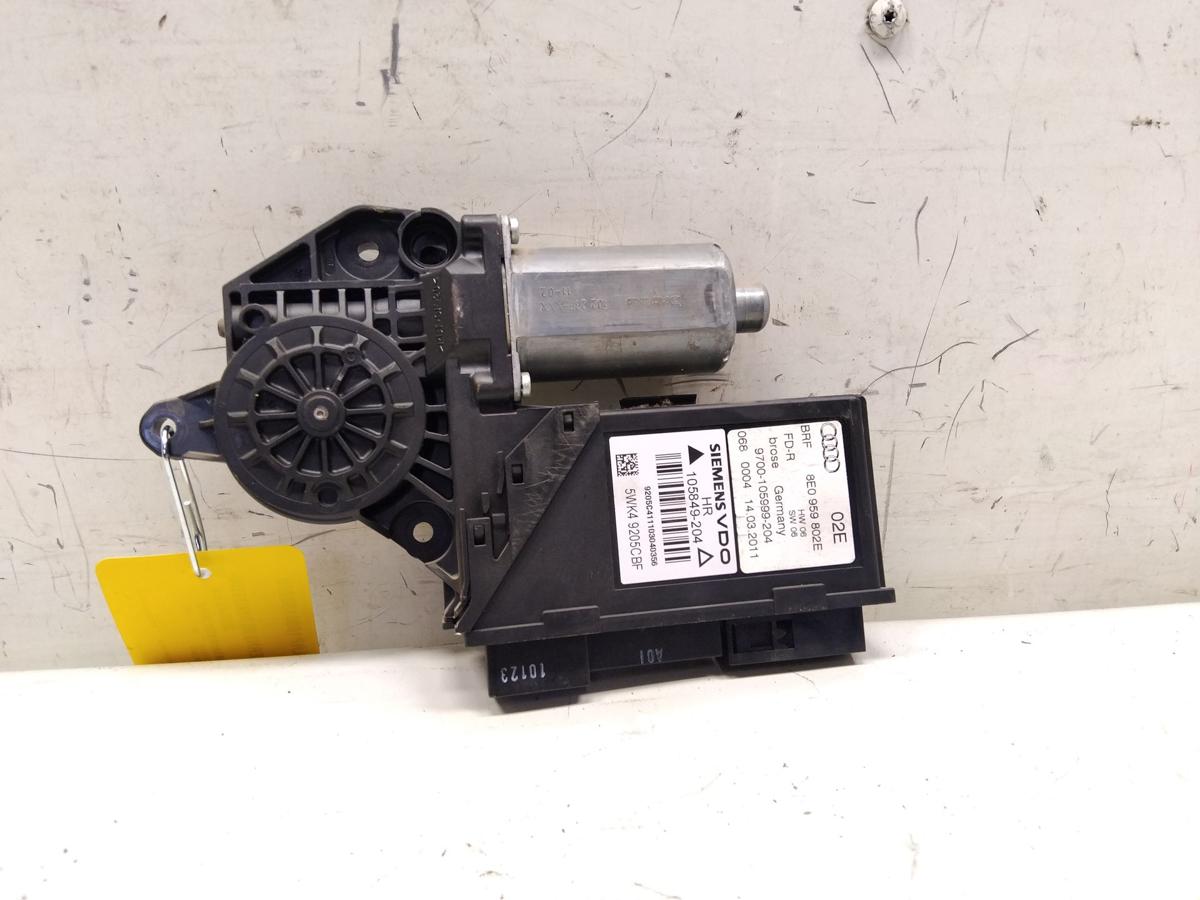 Seat Exeo ST 3R orig Fensterhebermotor hinten rechts ohne Hebermechanik BJ2011