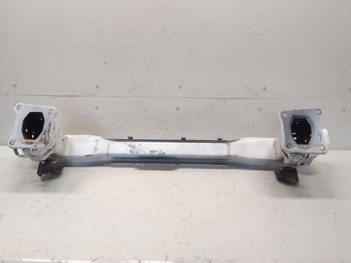 Ford Focus 3 Facelift original Tr&auml;ger Verst&auml;rkung Sto&szlig;f&auml;nger vorn Bj.2015