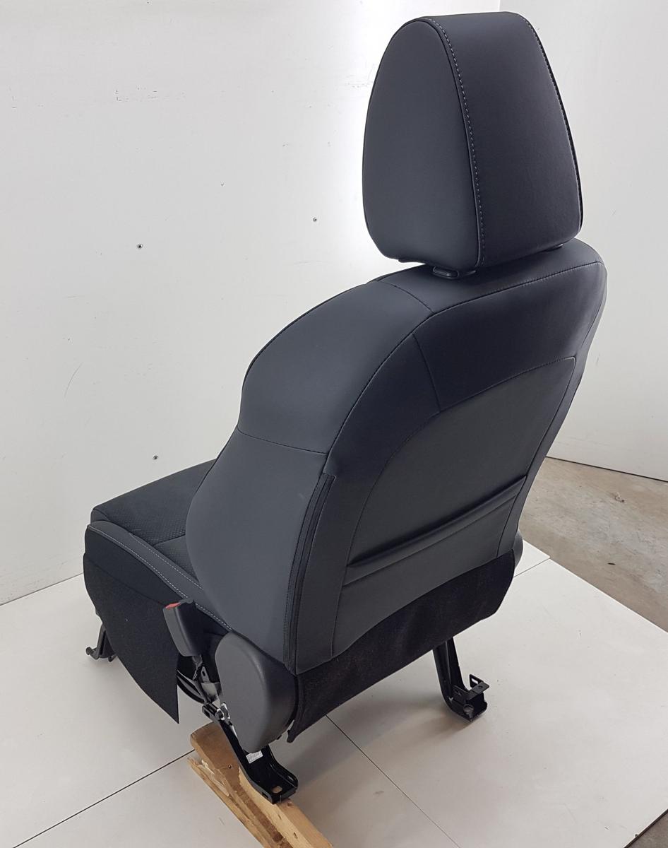 Mitsubishi Eclipse Cross Sitz vorn rechts Bj23 Teilleder dunkelgrau Sitzheizung