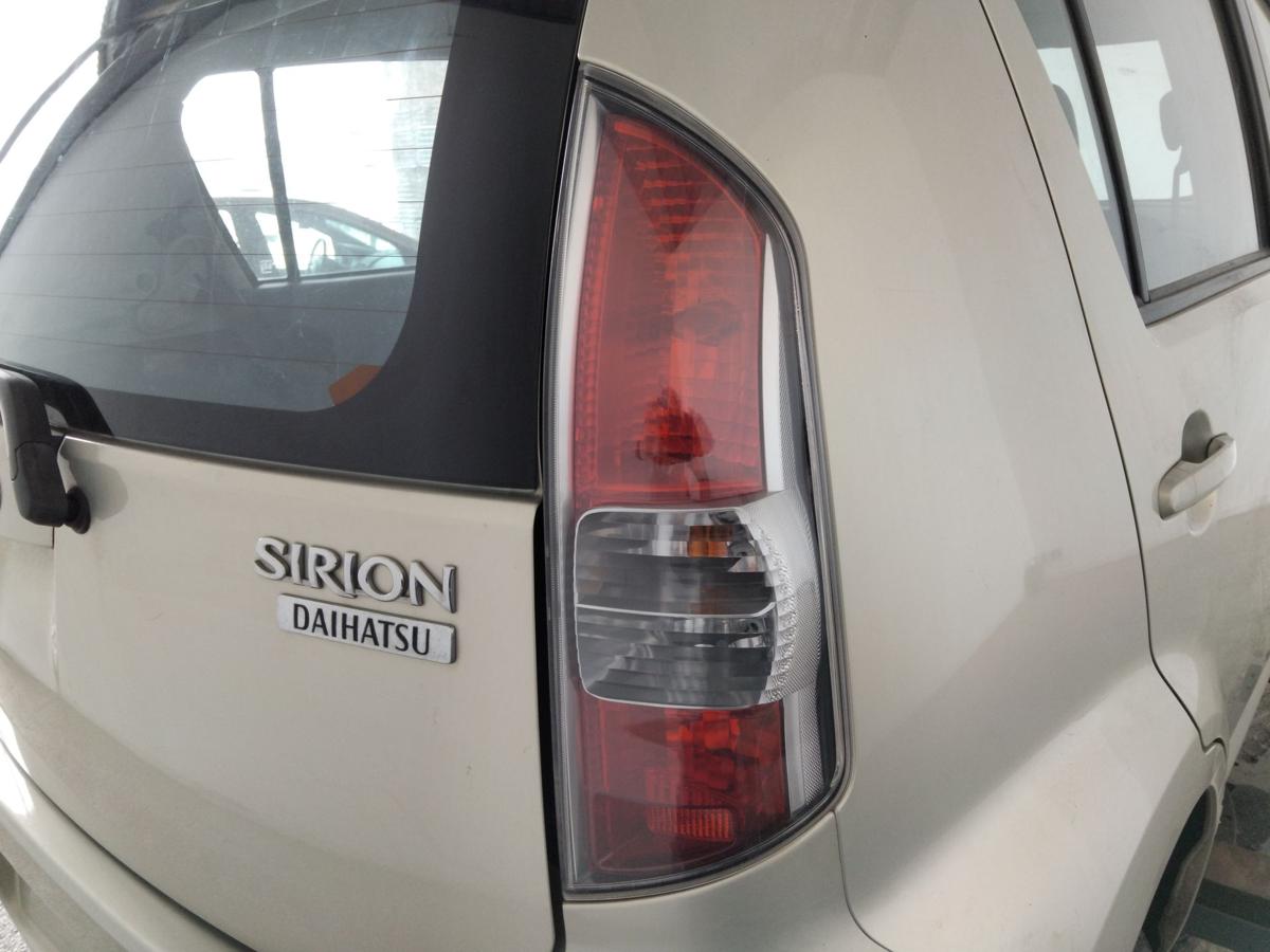 Daihatsu Sirion 2 M300 original Rückleuchte Heckleuchte rechts BJ2008