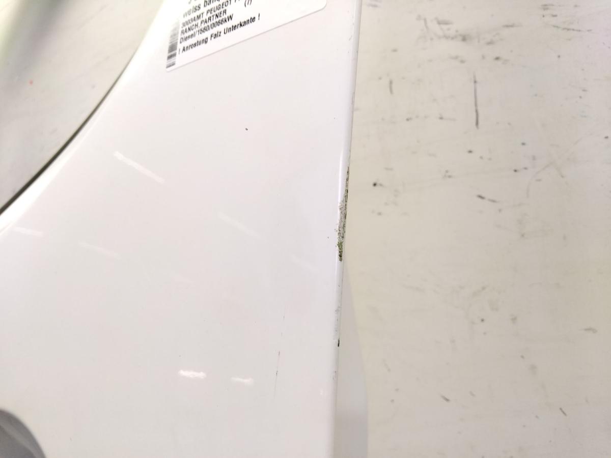 Peugeot Partner 2 T&uuml;r vorn links Fahrert&uuml;r weiss Bj.2010 mit Anrostung unten