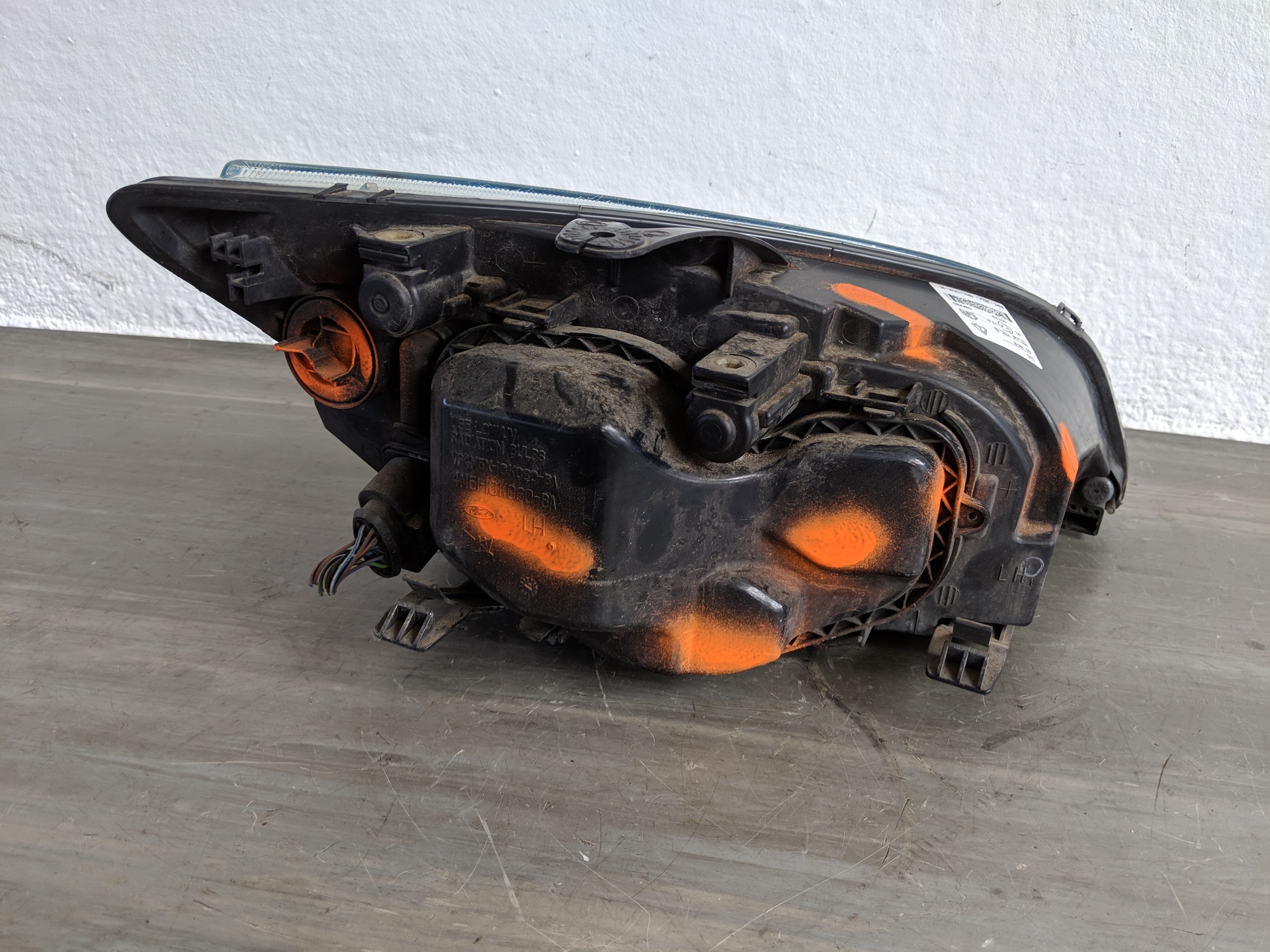 Ford Focus DA3 Bj 05 Scheinwerfer Lampe vorn links 4M5113101AC