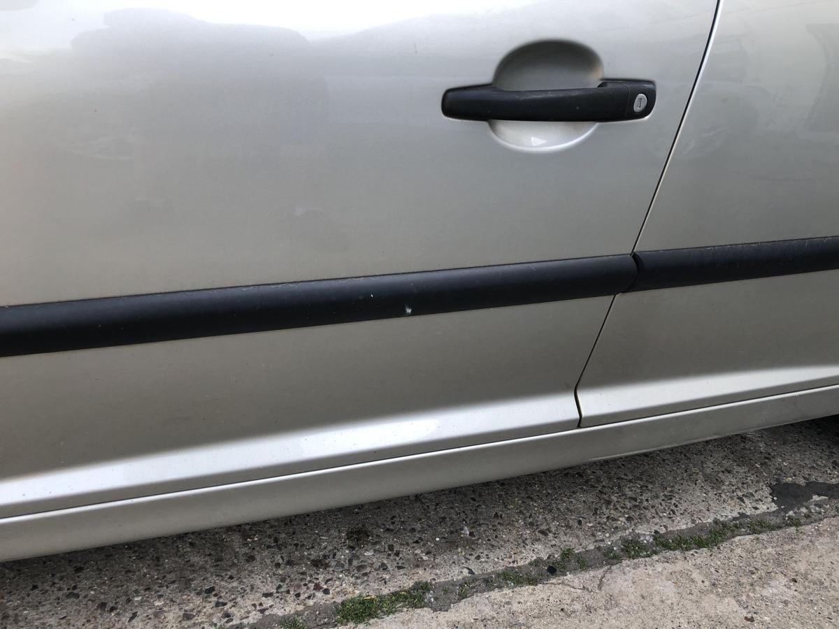 Peugeot 207 SW Typ WE T&uuml;r vorn links Fahrert&uuml;r Rohbau ETS Gris Cendre Metallic