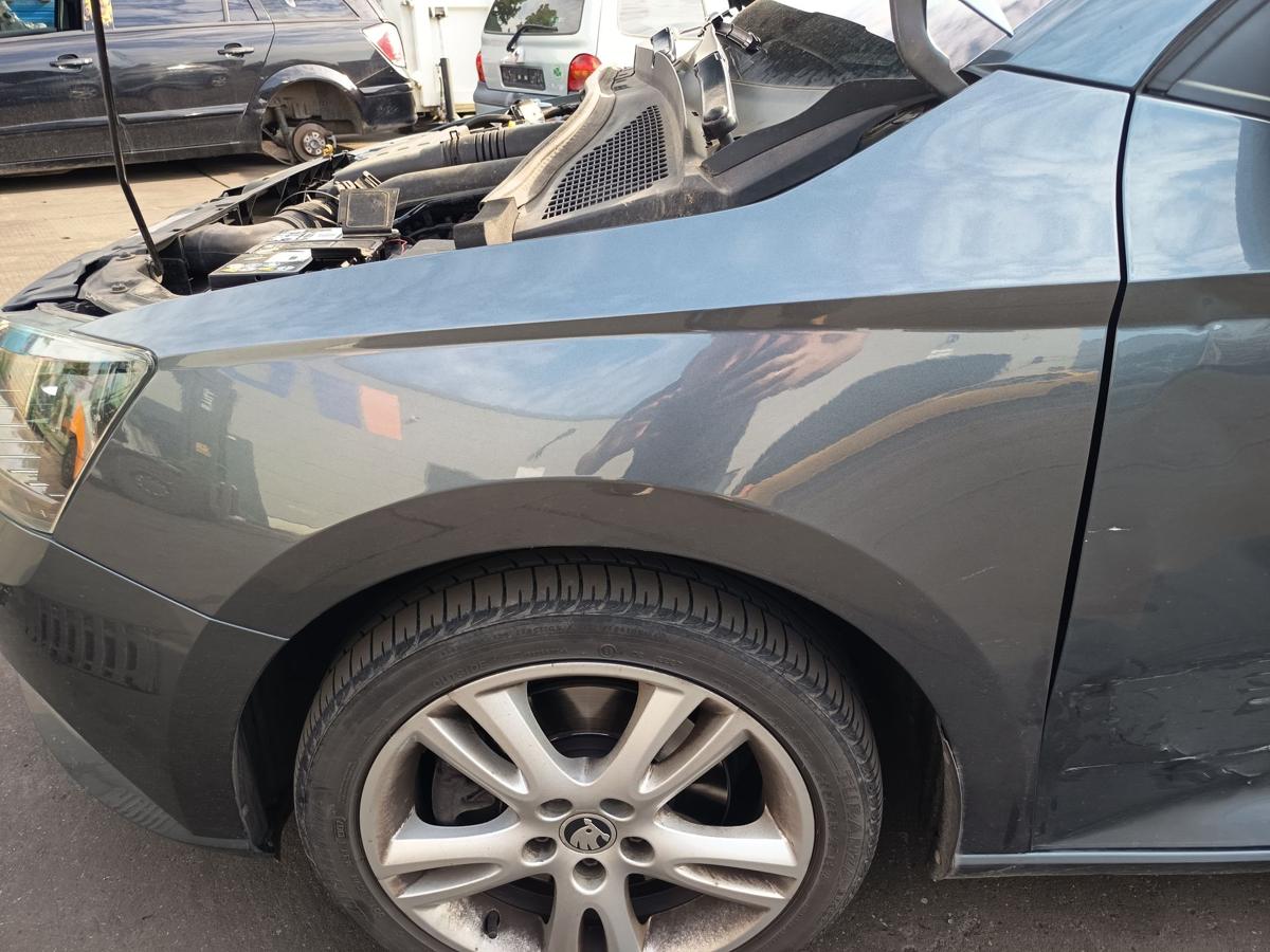 Skoda Fabia III NJ original Kotfl&uuml;gel links Seitenteil F7Y Quarzgrau Bj 2015