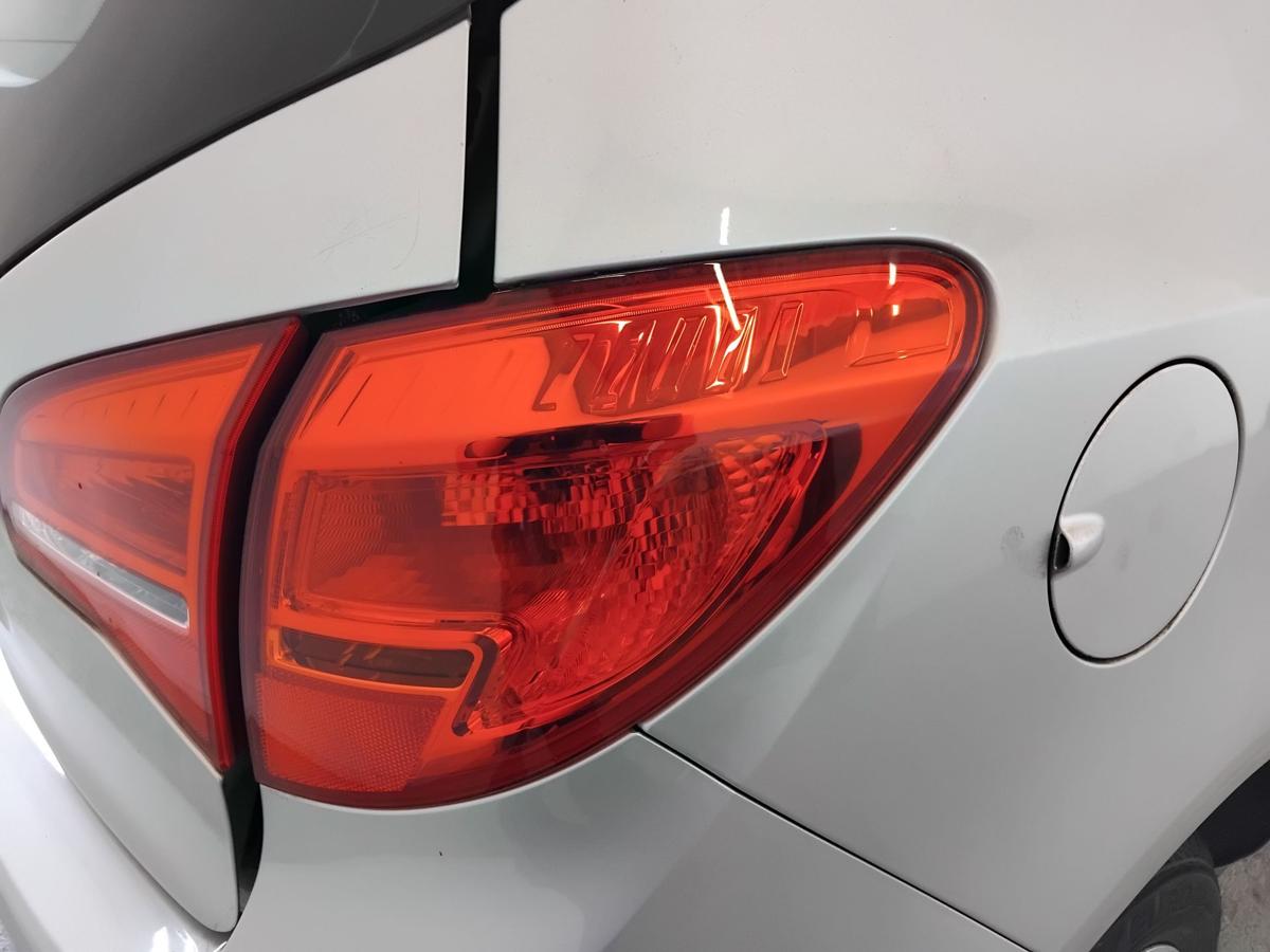 Opel Meriva B original Rückleuchte Heckleuchte rechts außen BJ2013