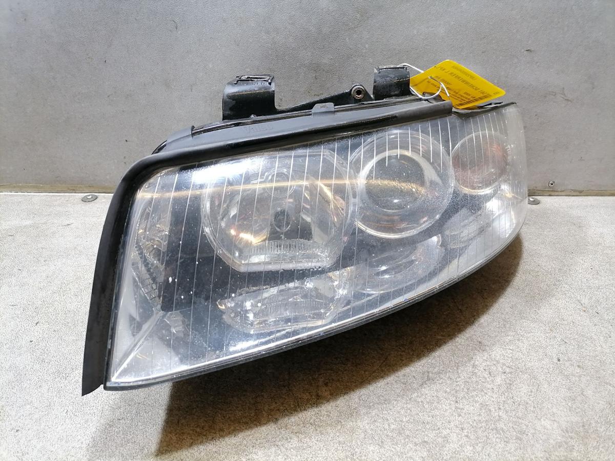 Audi A4 8E B6 original Scheinwerfer vorn links Halogen mit LWR Bj.2002