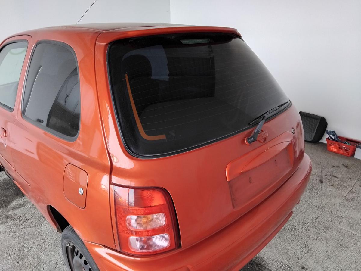 Nissan Micra K11 Heckklappe mit Heckscheibe 2. Faceliftmodell BJ2001 mit Spoiler
