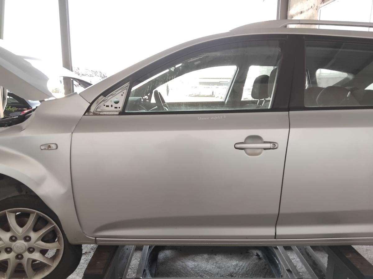 Kia Ceed Kombi ED Tür vorn links Fahrertür 9S Machine Silver BJ2007
