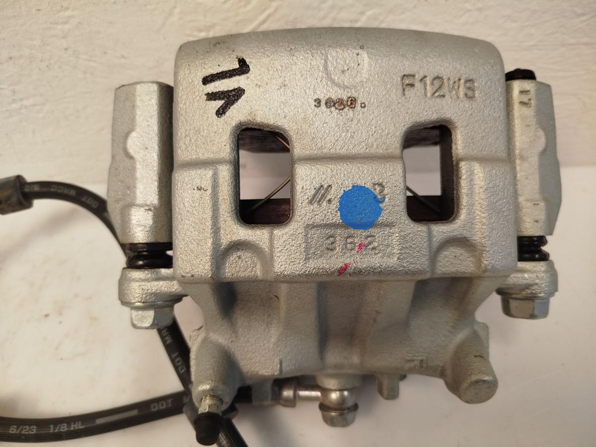 Mitsubishi Eclipse Cross GK0 ab21 Bremssattel Bremszange vorn links Sattel