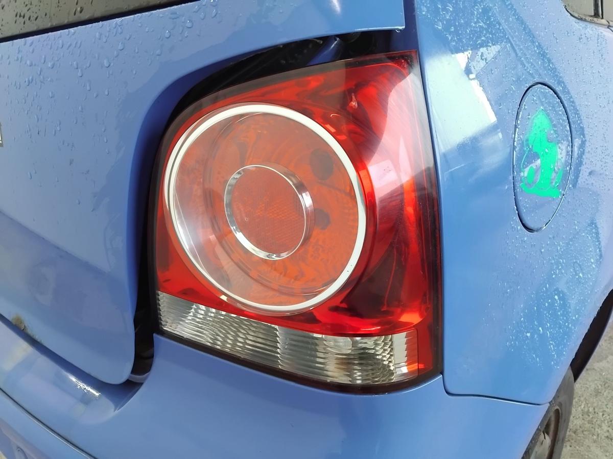 VW Polo 9N3 original R&uuml;ckleuchte Heckleuchte rechts BJ2009