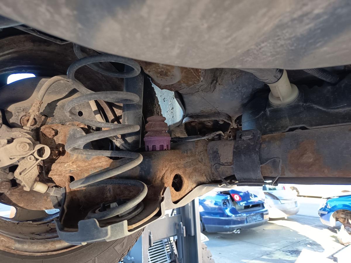 Peugeot 208 I original Hinterachse Tr&auml;ger scheibengebremst 123tkm Bj 2012