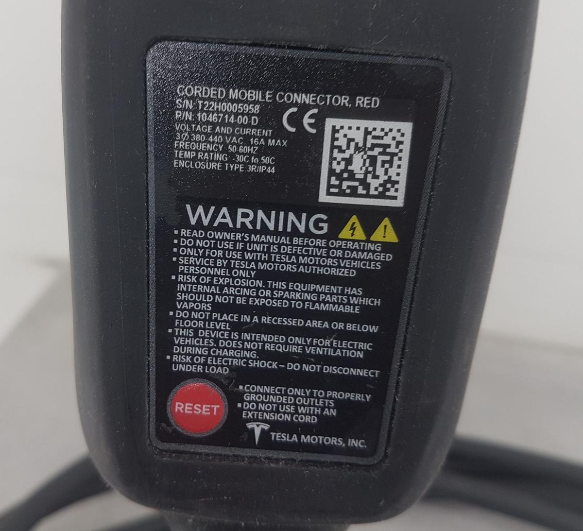 Tesla Model Y original Ladekabel 400V CEE Kraftsteckdose 1046714-00-D Bj2023