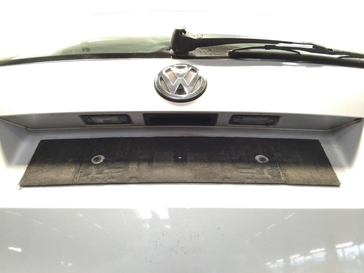VW Bora Variant und Golf 4 Variant Heckklappe satinsilber mit Scheibe Bj.1999