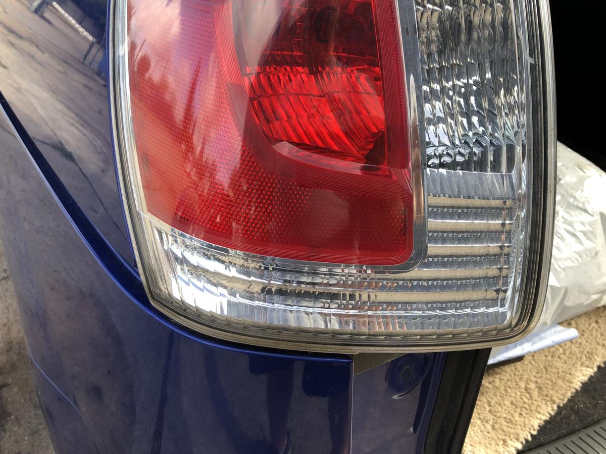 Mazda 5 CR ab 2008 Rückleuchte links Rücklicht Heckleuchte Facelift OEM Stanley