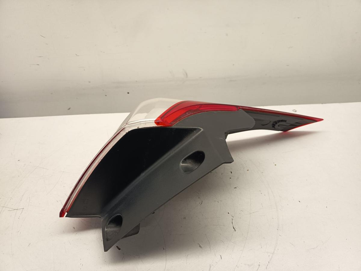 Opel Crossland X original R&uuml;ckleuchte links au&szlig;en vor Facelift Bj 2018