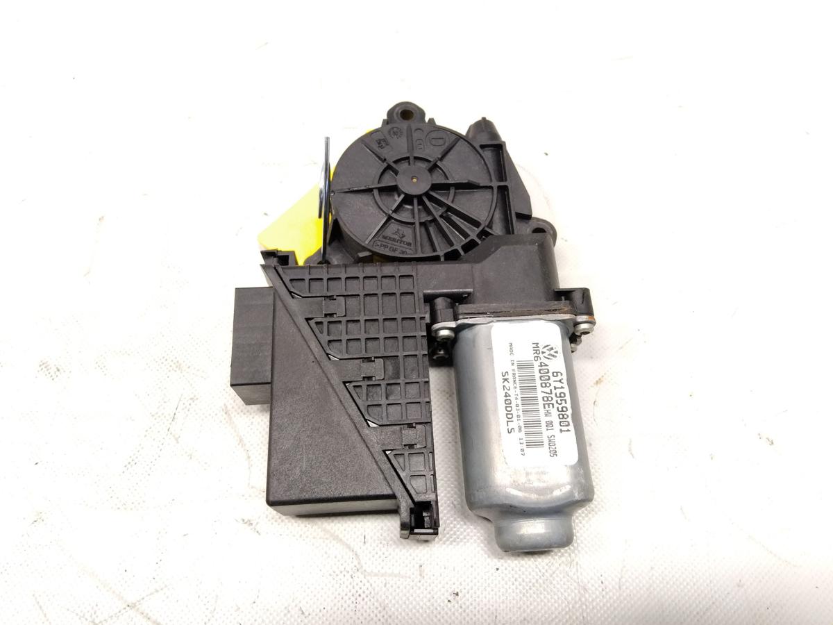 Skoda Fabia 1 6Y original Fensterhebermotor vorn links 6Y1959801 BJ2006