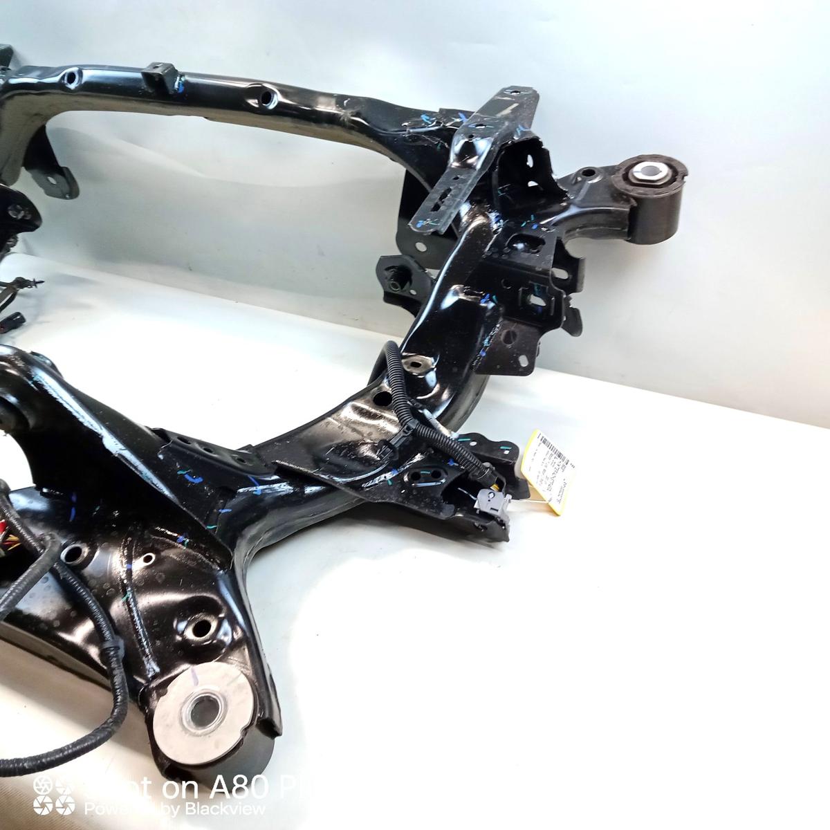 Model 3 und Model Y original Hinterachstr&auml;ger Hilfsrahmen Hinterachse Bj.2023