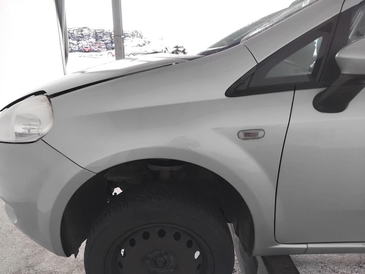 Fiat Grande Punto original Kotflügel vorn links BJ2009 589/A Grigio Argento Vivo Metallic