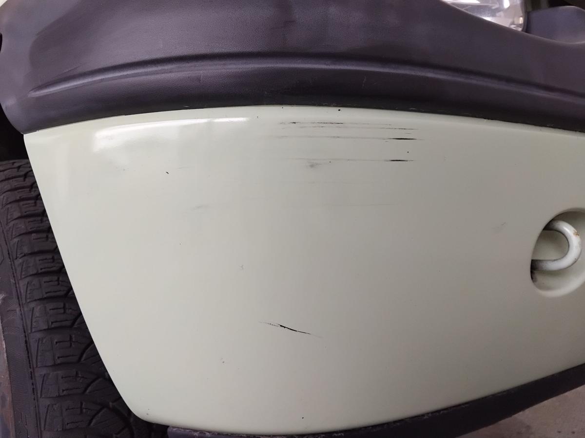 Renault Twingo 1 orig Sto&szlig;f&auml;nger Sto&szlig;stange vorn Facelift BJ2005 F97 Pastellgelb